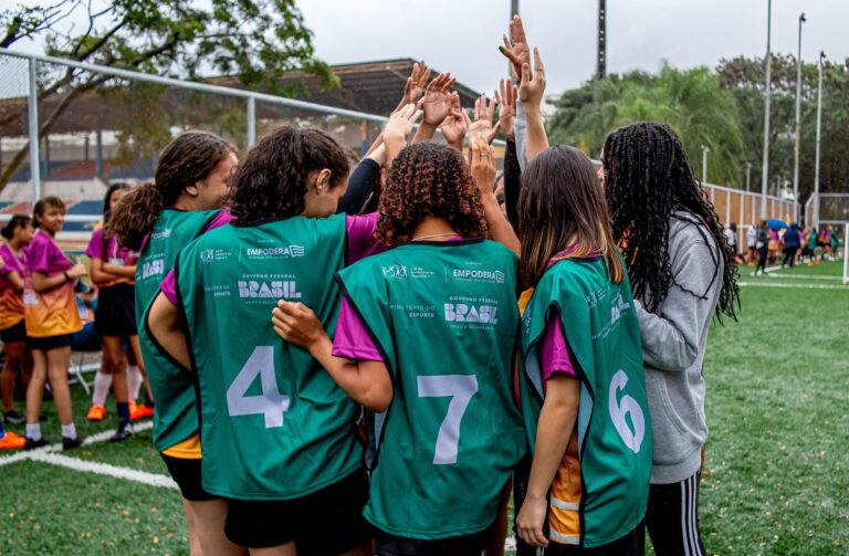 No marco da Copa do Mundo de Futebol Feminino, a Empodera e o Impulsiona lançam curso e jogo sobre gênero e esporte